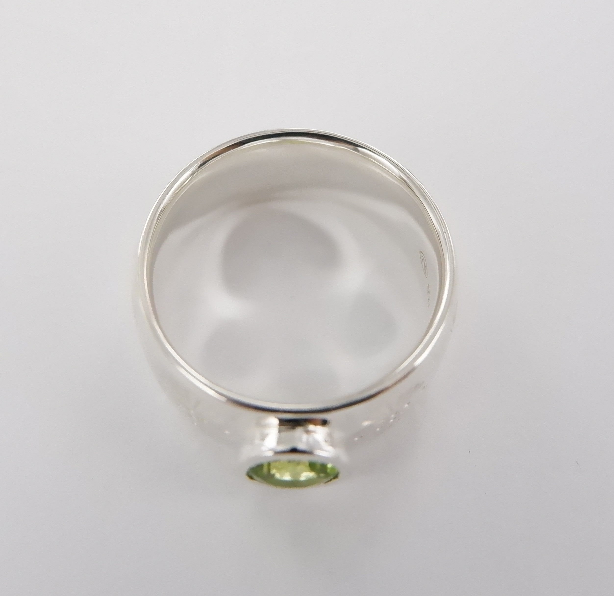 Gemstone Pattern Rings single stone design Ai162