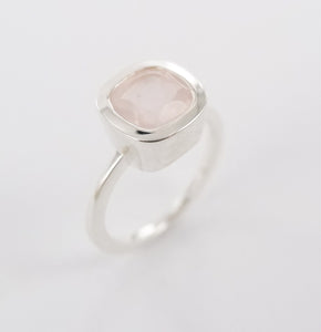 Rosequartz Cushion Ring Ai152